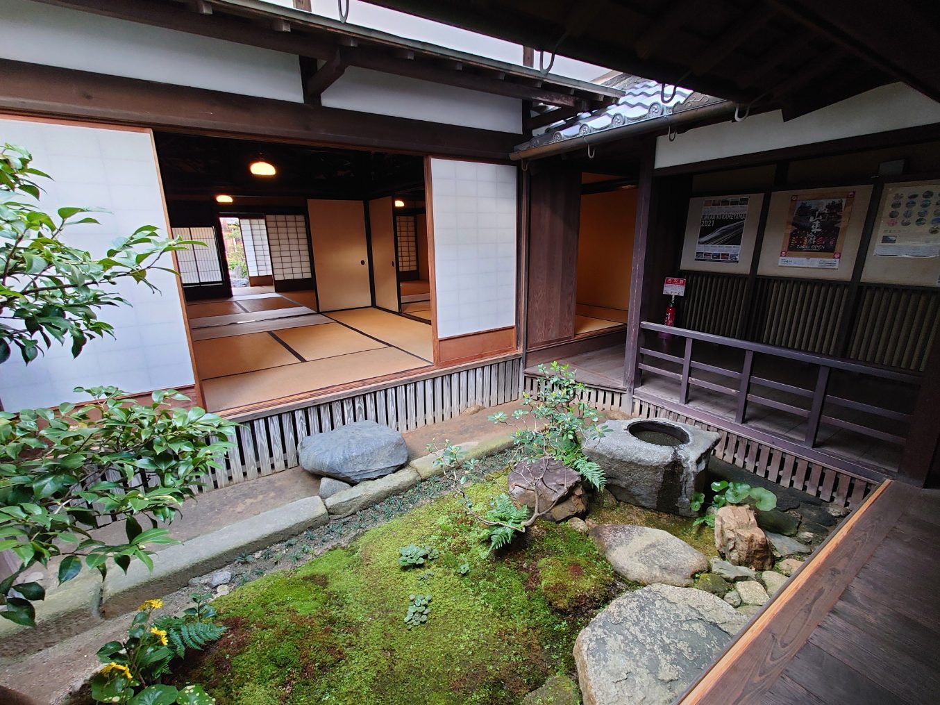 関宿旅籠玉屋歴史資料館内　中庭